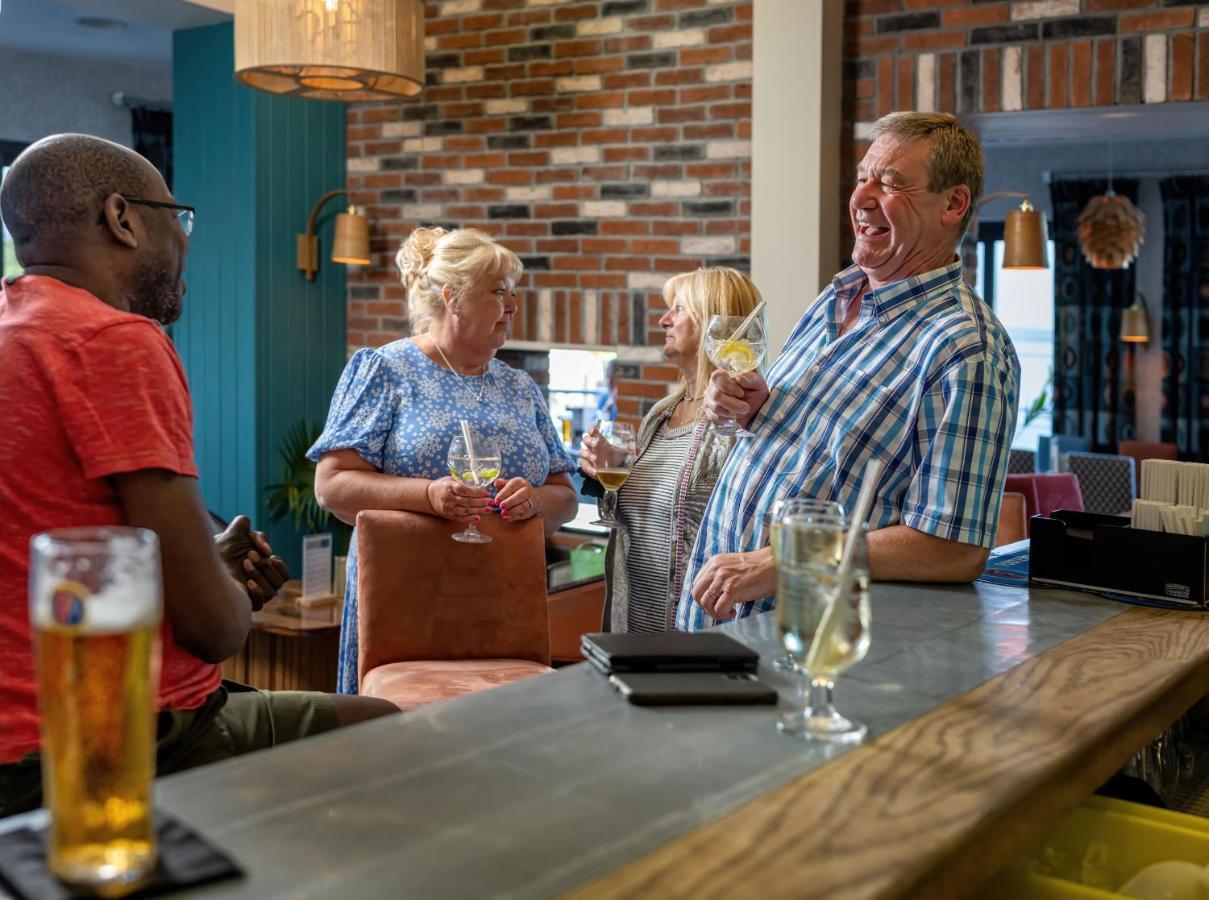 The Inn Hotel Bar And Restaurant Saint Helier Jersey Екстериор снимка